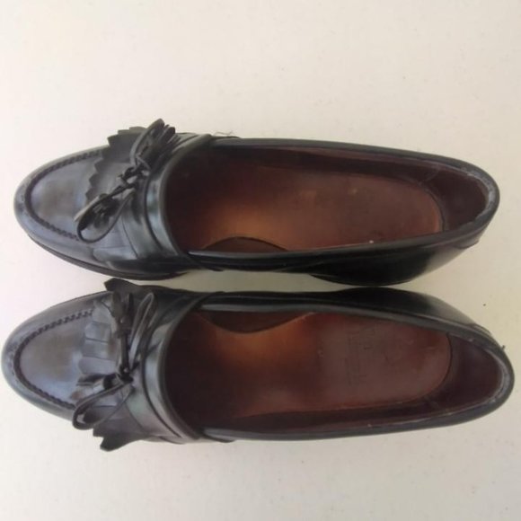 Allen Edmonds- Chelsea shoes
